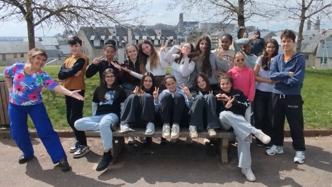 Collège cour 5.jpg